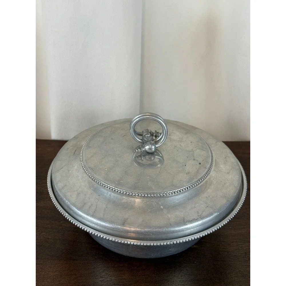 VTG 1960s BW Buenilum Hammered Aluminum‎ Covered Casserole Dish w/Lid 8 5/8